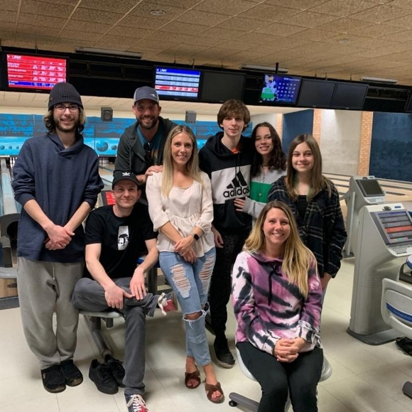 Meet your Posher, Douglas scott - Picture 3 of 6